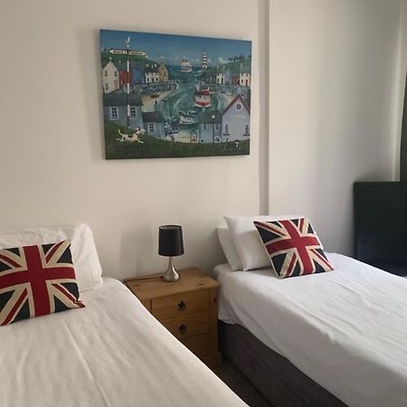 King William IV Hotel Totnes Bagian luar foto