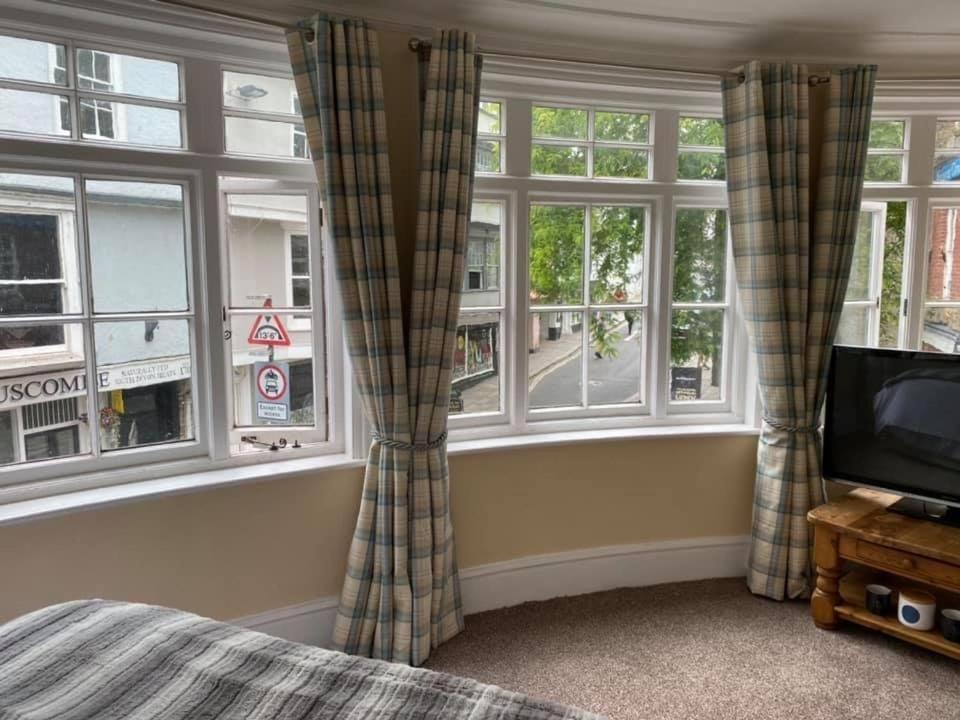 King William IV Hotel Totnes Bagian luar foto